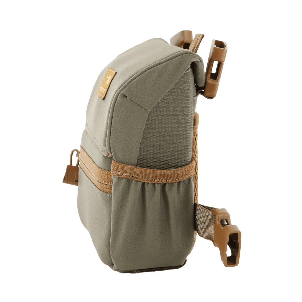 Enclosed Binocular Chest Pack